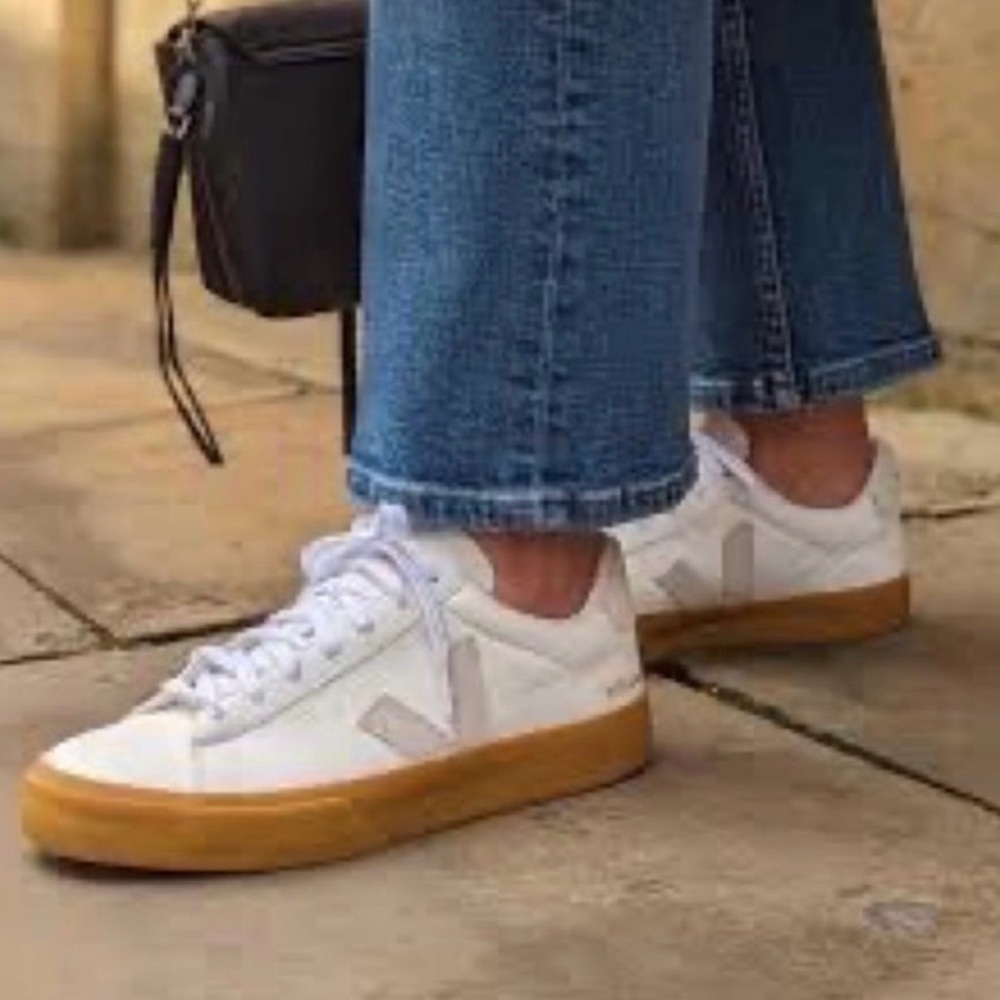 Veja Campo Leather Sneakers